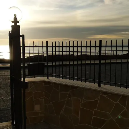 Rossini Oda ve Kahvaltı 3*