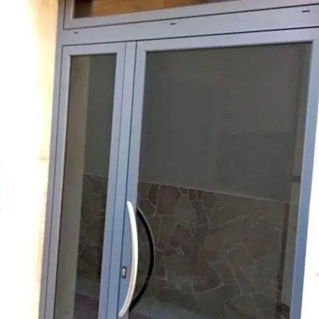 Oda ve Kahvaltı Rossini 3*